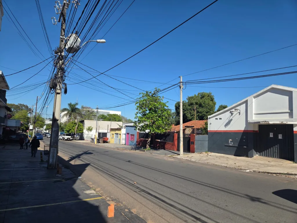 Vendo terreno en Los Laureles, sobre RI6 Boqueron, Asuncion — photo 1