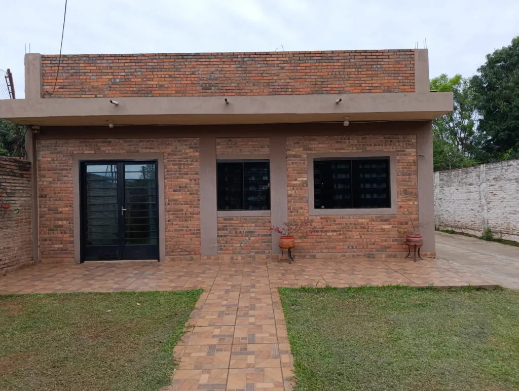 Casa en San Lorenzo - B° Santa Ana | Terreno Grande | Estructura para 3 Plantas — foto 1