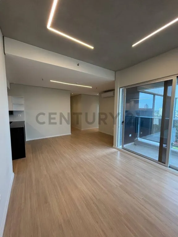 EN VENTA DPTO DE 2 DORMITORIOS EDIFICIO PETRA TOWER — foto 1