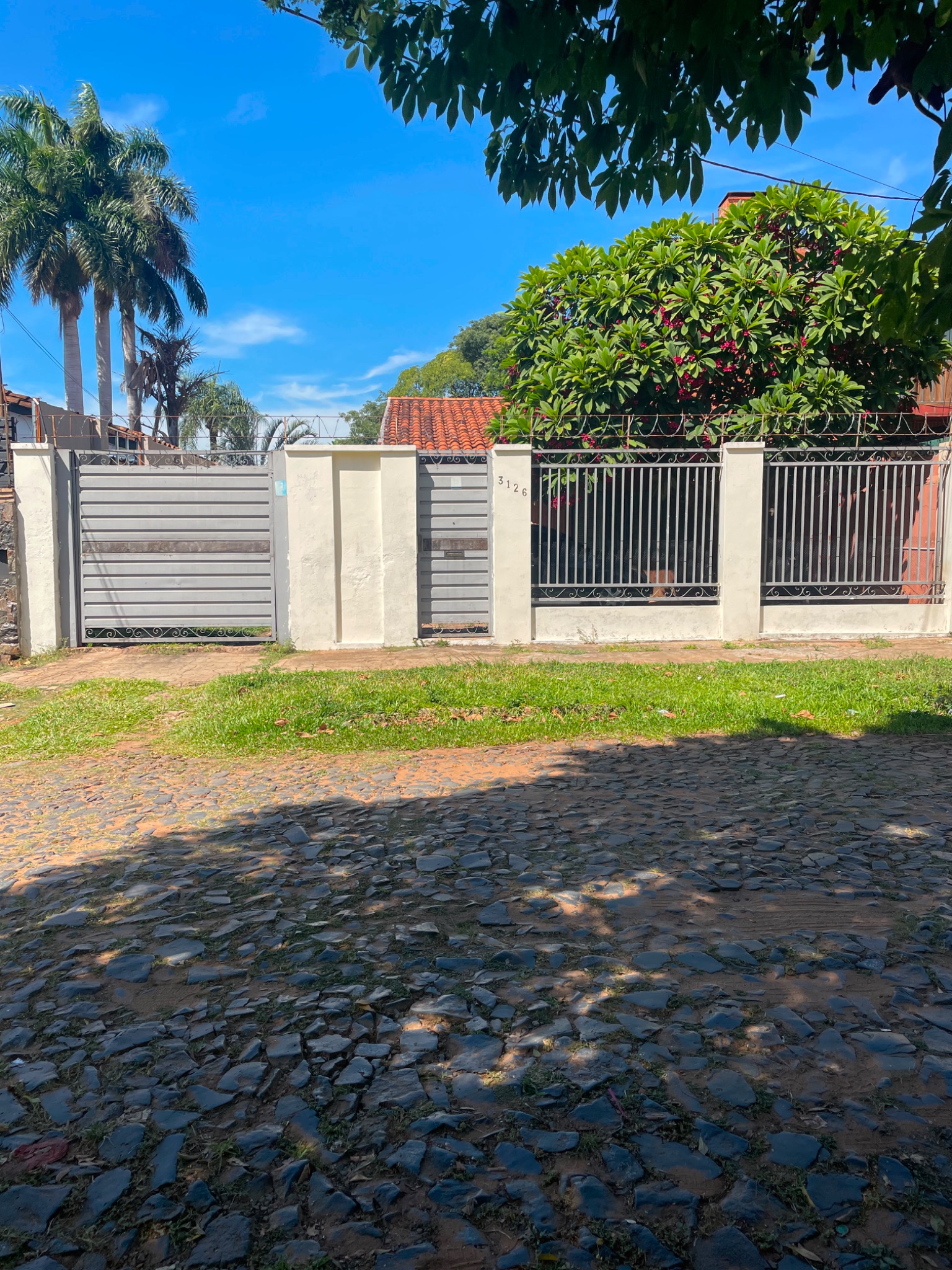 Terreno para desarrollo en venta | Barrio Herrera – Asunción USD 220.000 | 402 m² | Zona AR2B | Coeficiente 3,25 — foto 1