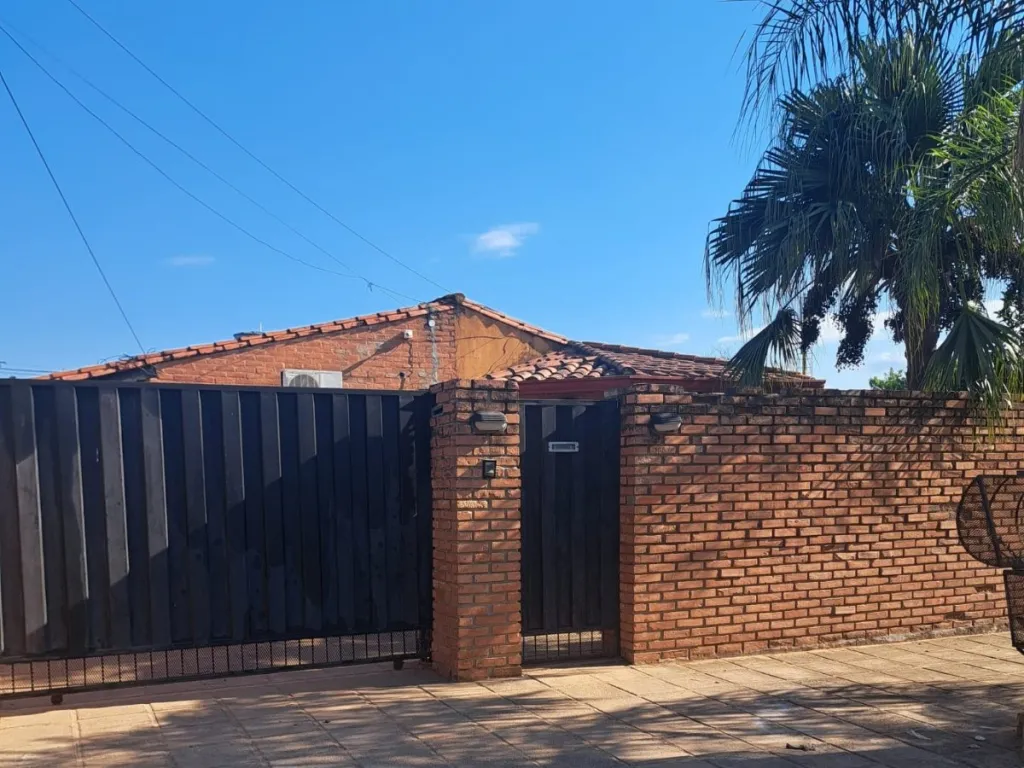 VENDO CASA EN M.R.A. - Bo. CONCORDIA — foto 1