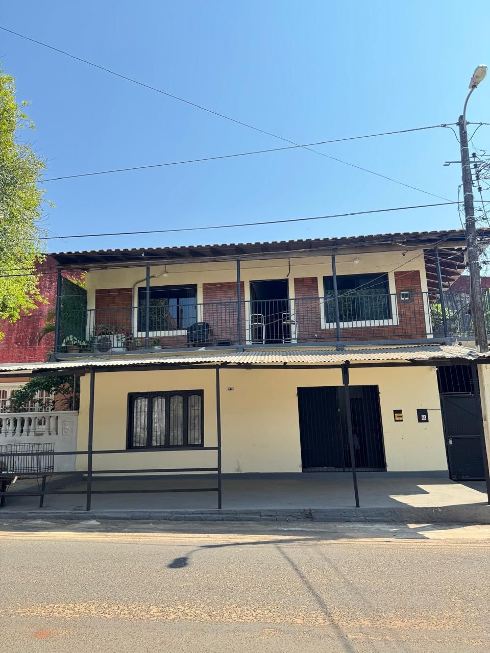 EN VENTA CASA + SALON COMERCIAL EN FERNANDO ZONA SUR — foto 1