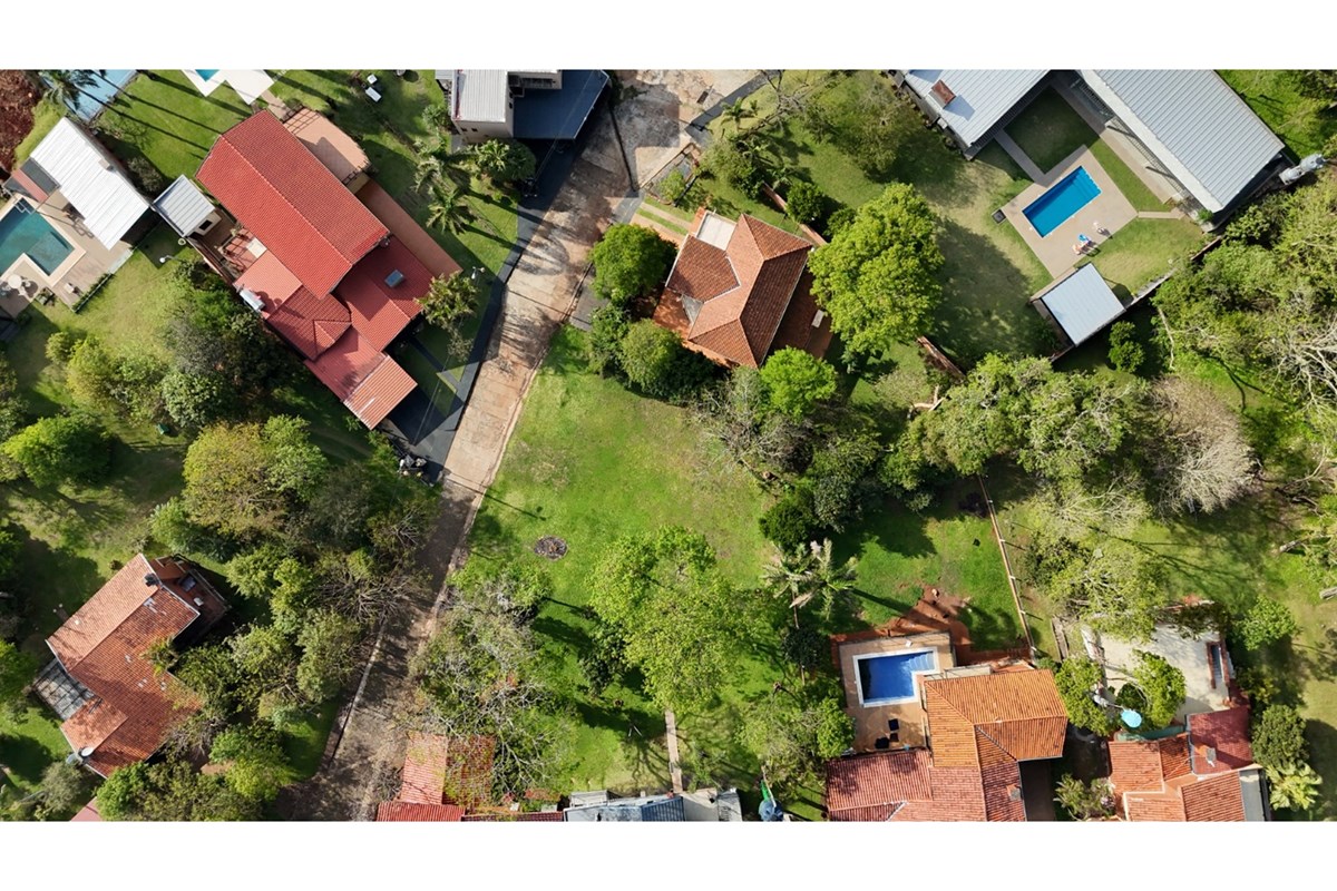 **TERRENO EN VENTA BARRIO RÍO BEACH**  — foto 1