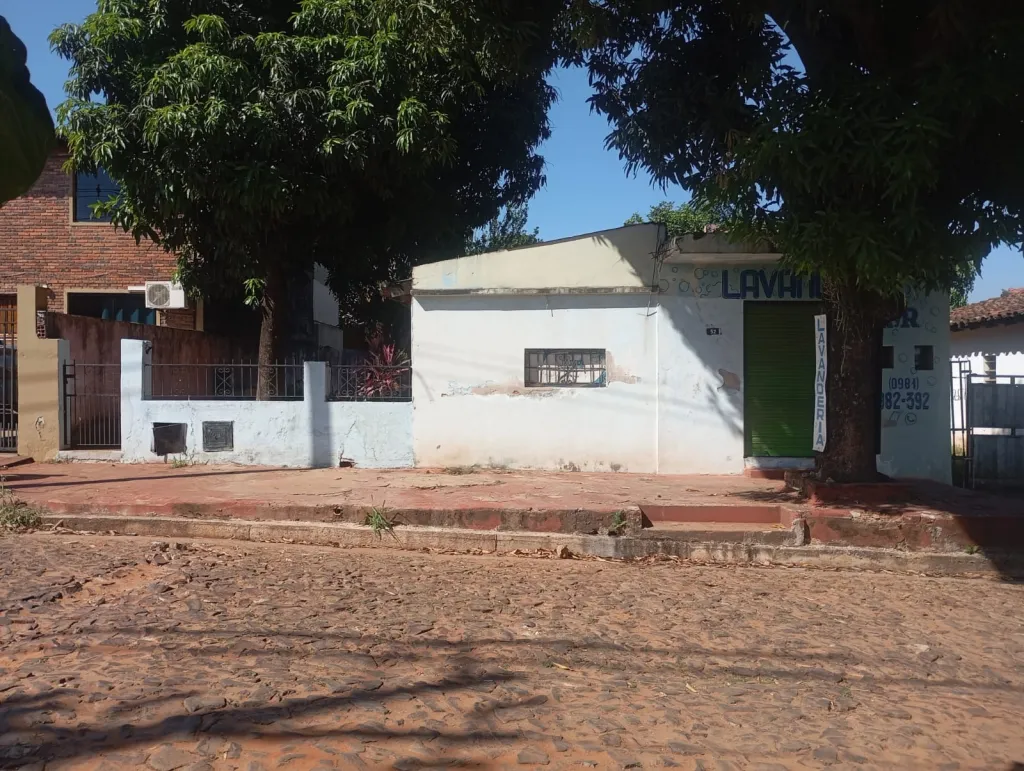 Terreno en venta en san lorenzo — Foto 1