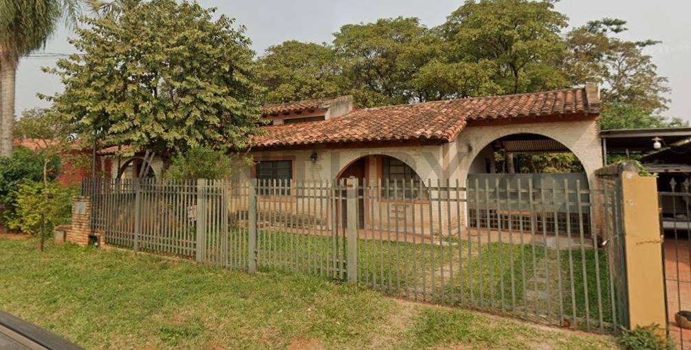 CASA EN VENTA EN LUQUE – PALMA LOMA II — foto 1