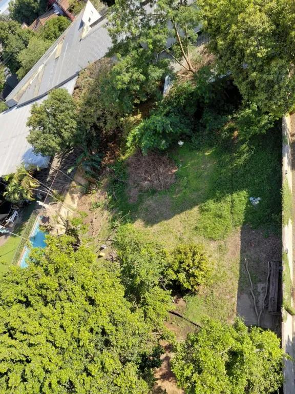 Venta terreno en Barrio Salvador del Mundo — photo 1