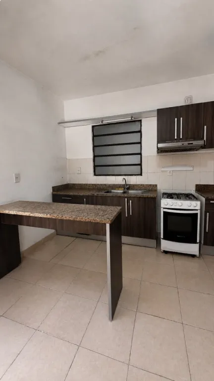🏟 PROPIEDAD DE RENTA EN VENTA EN SAN LORENZO — foto 1