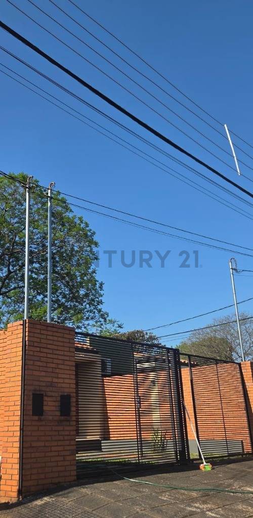 VENDO CHALET EN SAN LORENZO - BARRIO REDUCTO — foto 1
