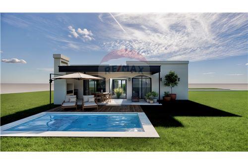 Residencia - Venta - Luque, Central, Paraguay — foto 1