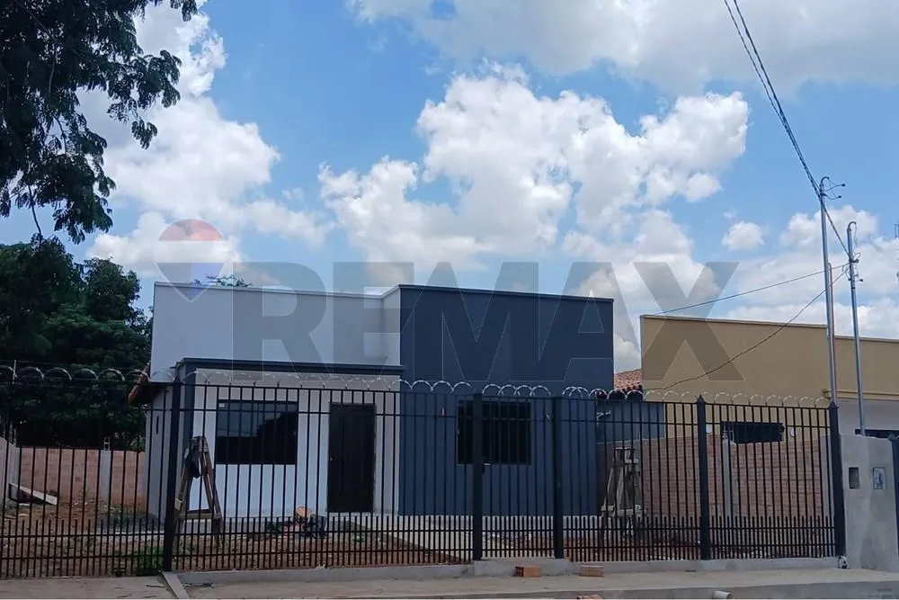 Hermosa Casa a Estrenar en Capiatá - Rojas Cañada — foto 1