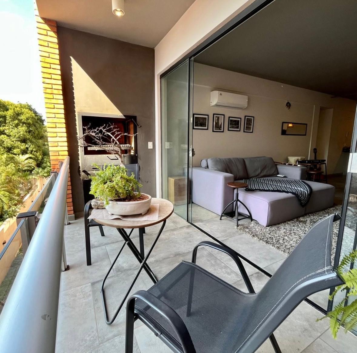 VENDO DEPARTAMENTO EN LAS MERCEDES CON RENTA ACTIVA — foto 1