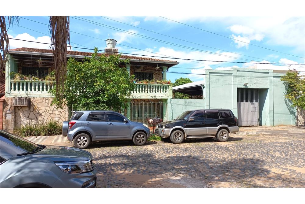 VENDO PROPIEDAD DE 1.257m2 EN EL B° MBURUCUYA : — photo 1