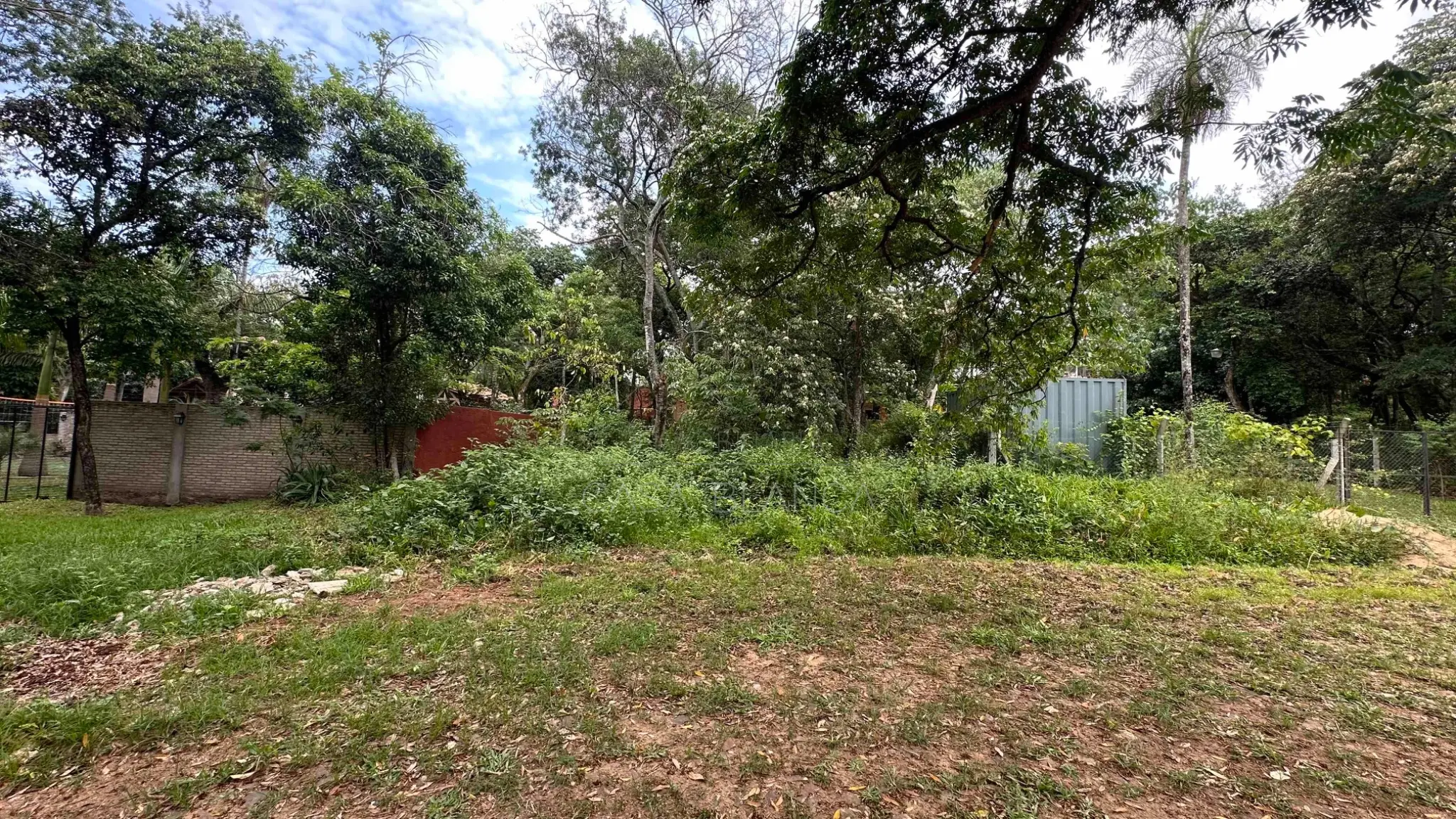 Vendo terreno en San Bernardino zona Geriátrico IPS — foto 1
