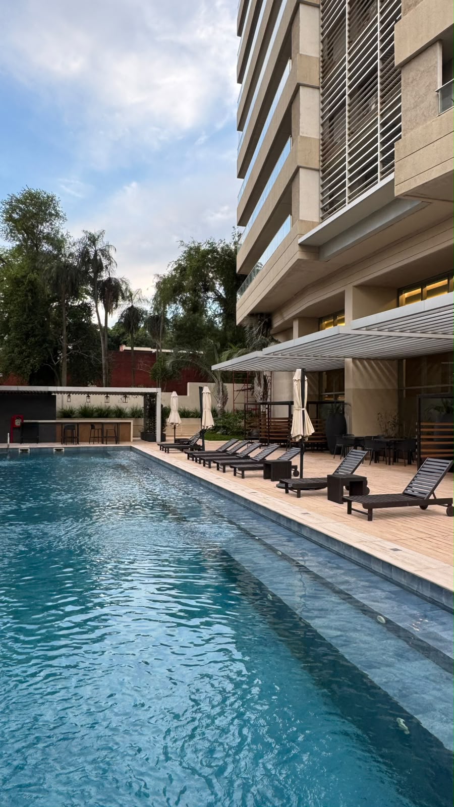 VENDO Departamento edif. Palacio De Los Patos — foto 1