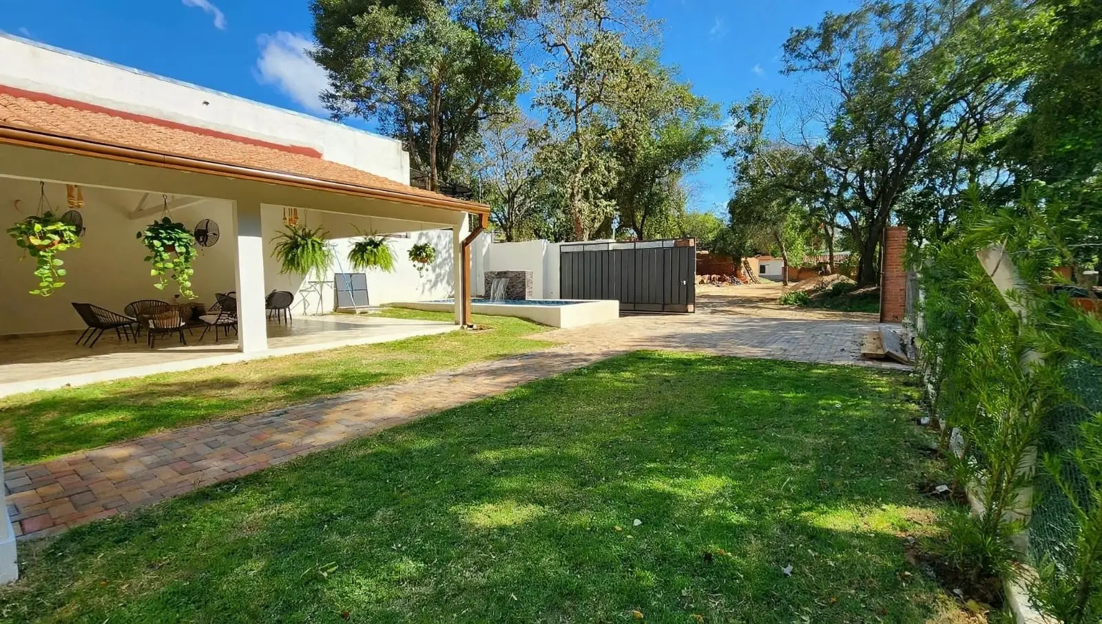 EN VENTA HERMOSA CASA EN EL CENTRO DE SAN BERNARDINO — foto 1