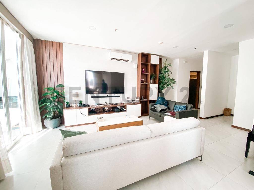 EN VENTA DEPARTAMENTO EN LOS LAURELES — foto 1
