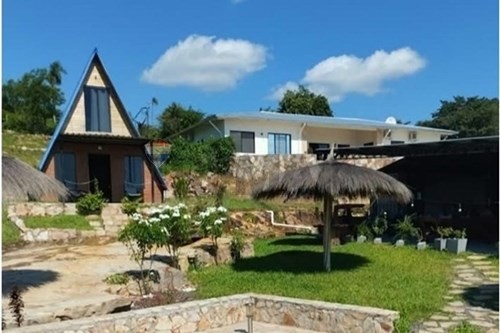 Oportunidad de Inversión: Quinta de 18.000 m2 con Alto Potencial de Rentabilidad y hermosa Vista Panorámica — foto 1