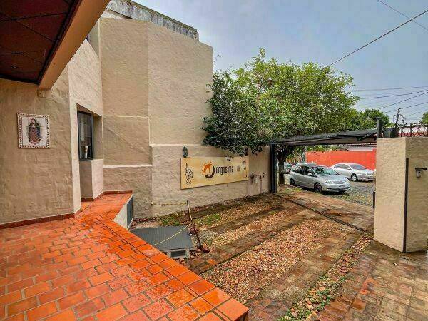 EN VENTA – DÚPLEX DE 3 DORMITORIOS EN LOS LAURELES — foto 1