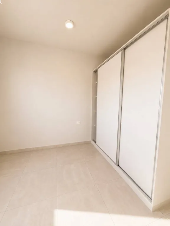 ¡DEPARTAMENTO EN VENTA! Mburicaó - Asunción 🏢 Edificio: Balcones Seminario — foto 1