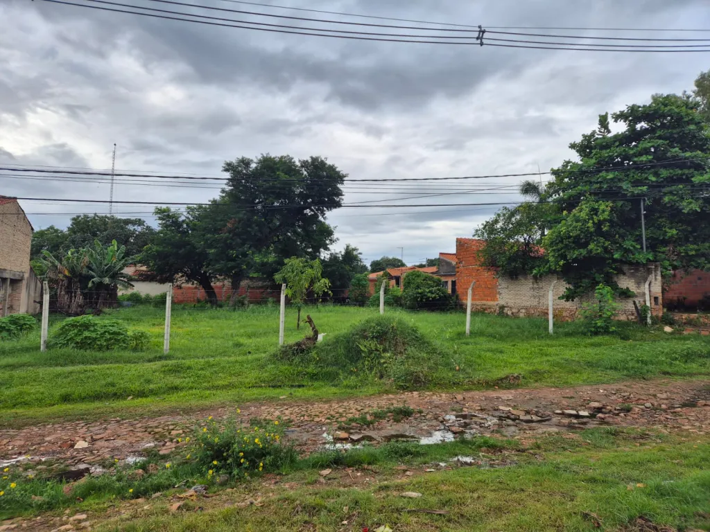 Vendo terreno en Mariano Roque Alonso — foto 1