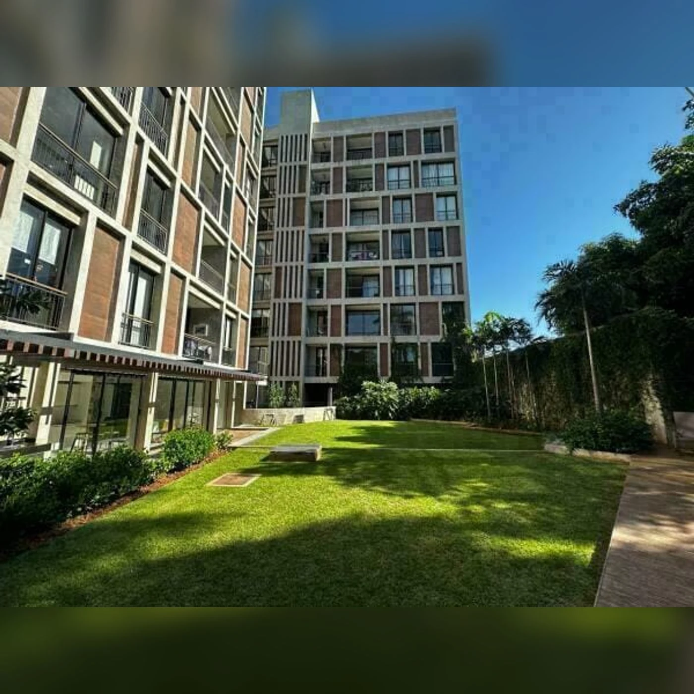 Gómez de Castro · Esterno dell’edificio