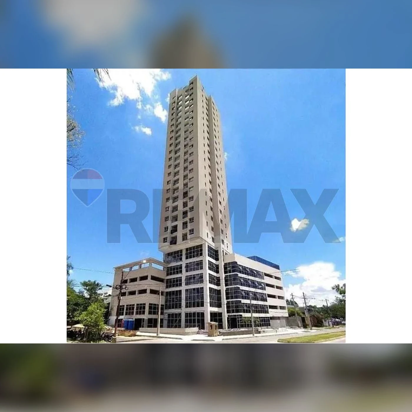Molas Tower · Extérieur de l’immeuble