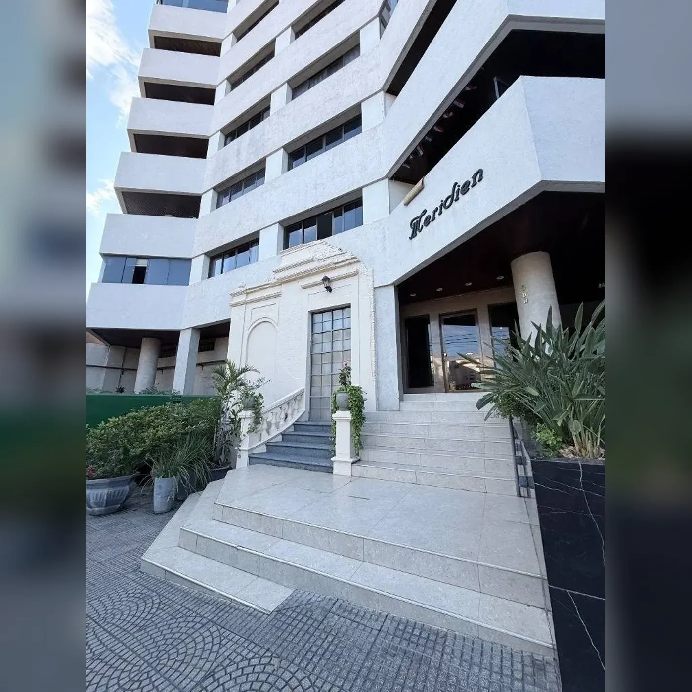 Meridien · Esterno dell’edificio