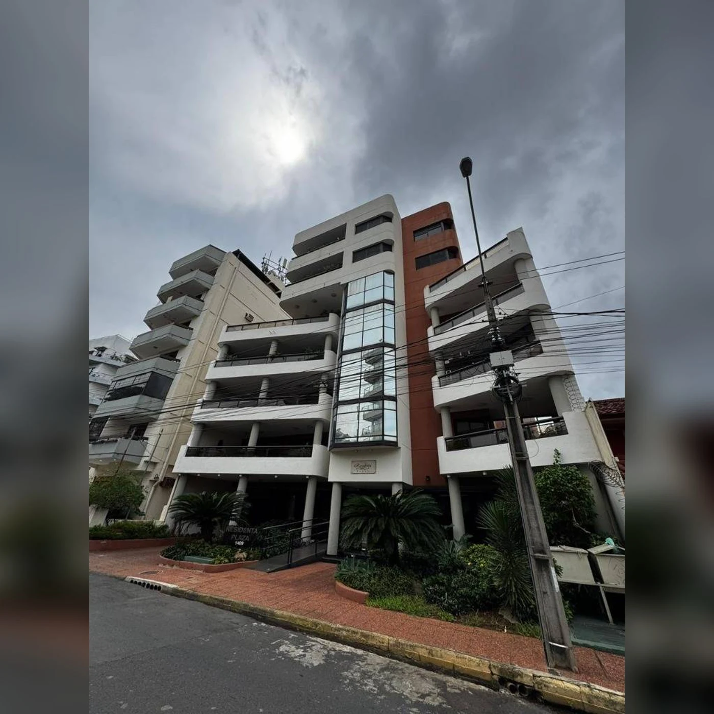Las Residentas · Esterno dell’edificio