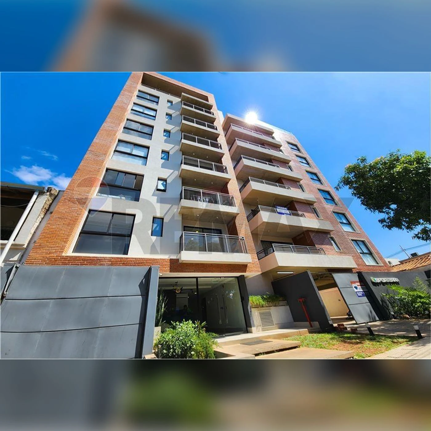 Sporterra · Esterno dell’edificio