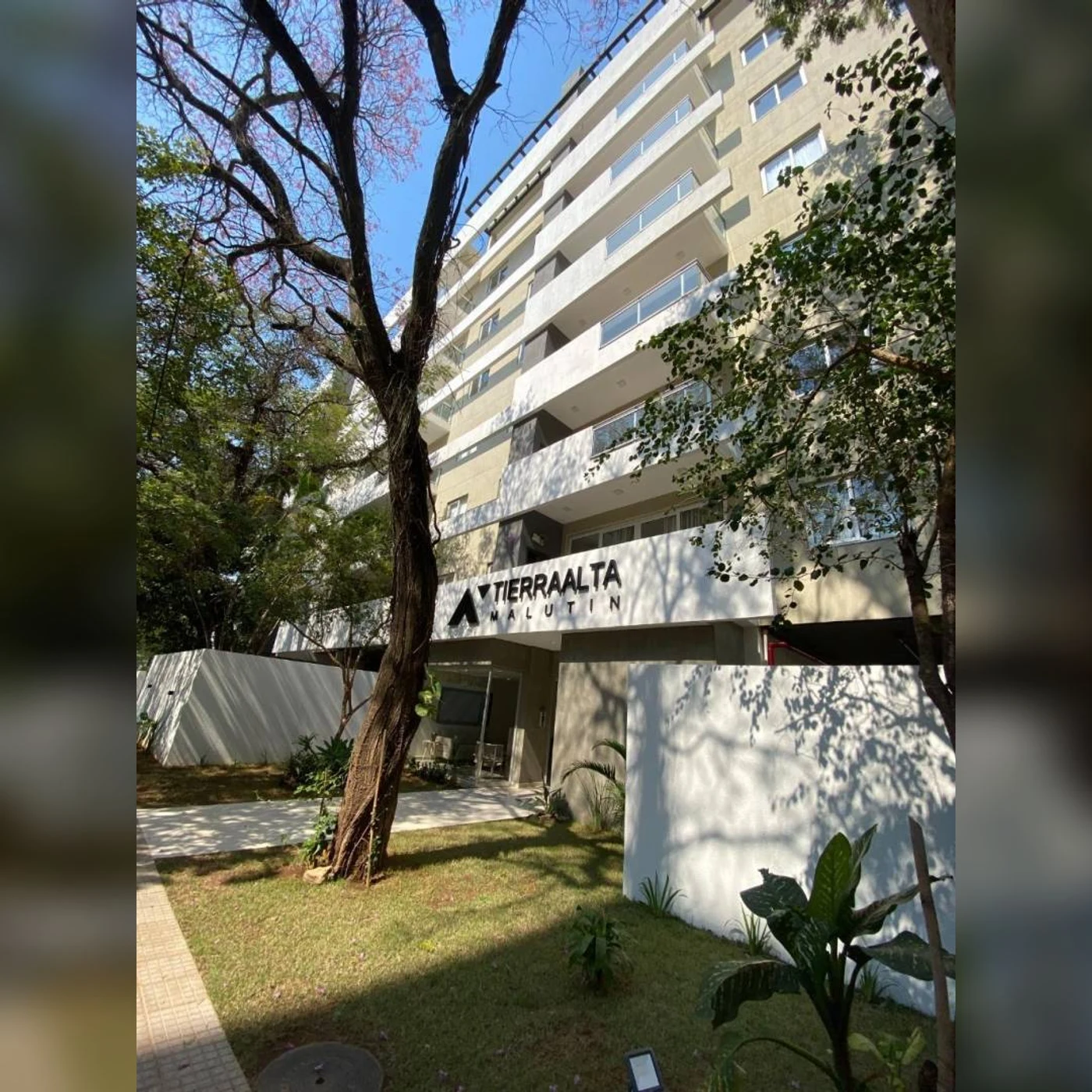 Tierra Alta Malutin · Esterno dell’edificio