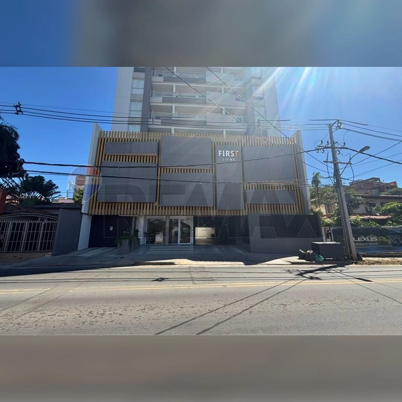 First Living · Esterno dell’edificio