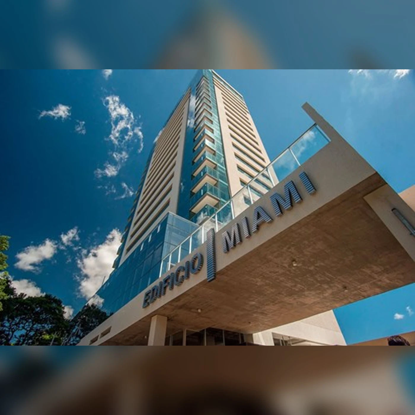 Miami Tower · Esterno dell’edificio
