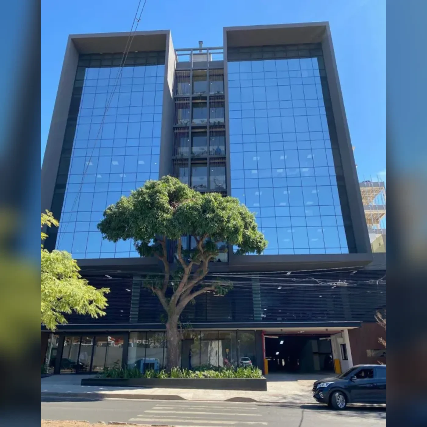 Dot Sacramento · Esterno dell’edificio