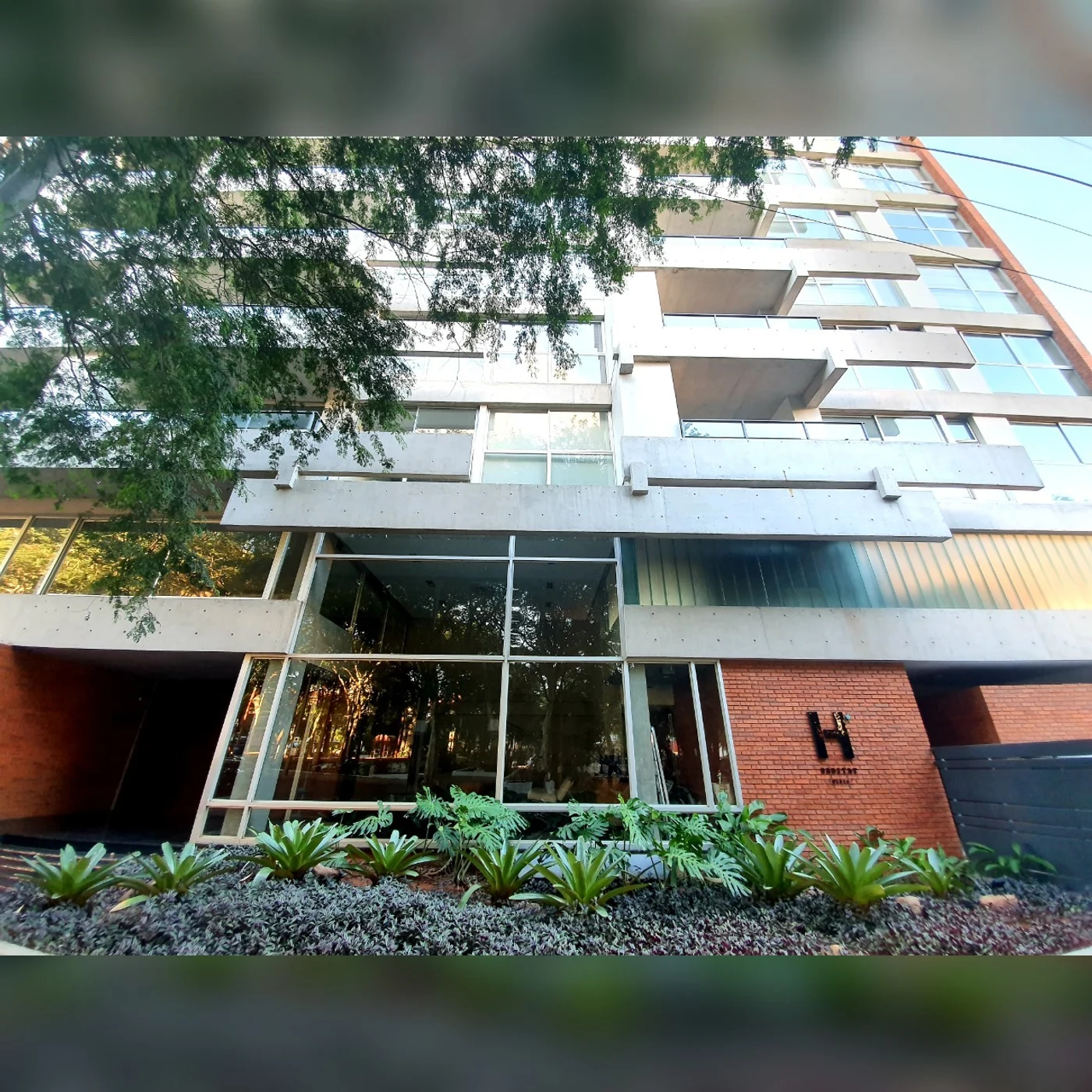 Hábitat Plaza · Esterno dell’edificio