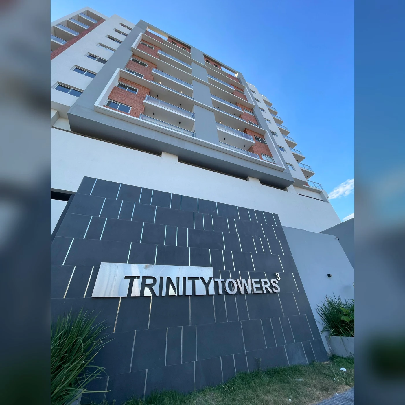 Trinity Tower 3 · Esterno dell’edificio