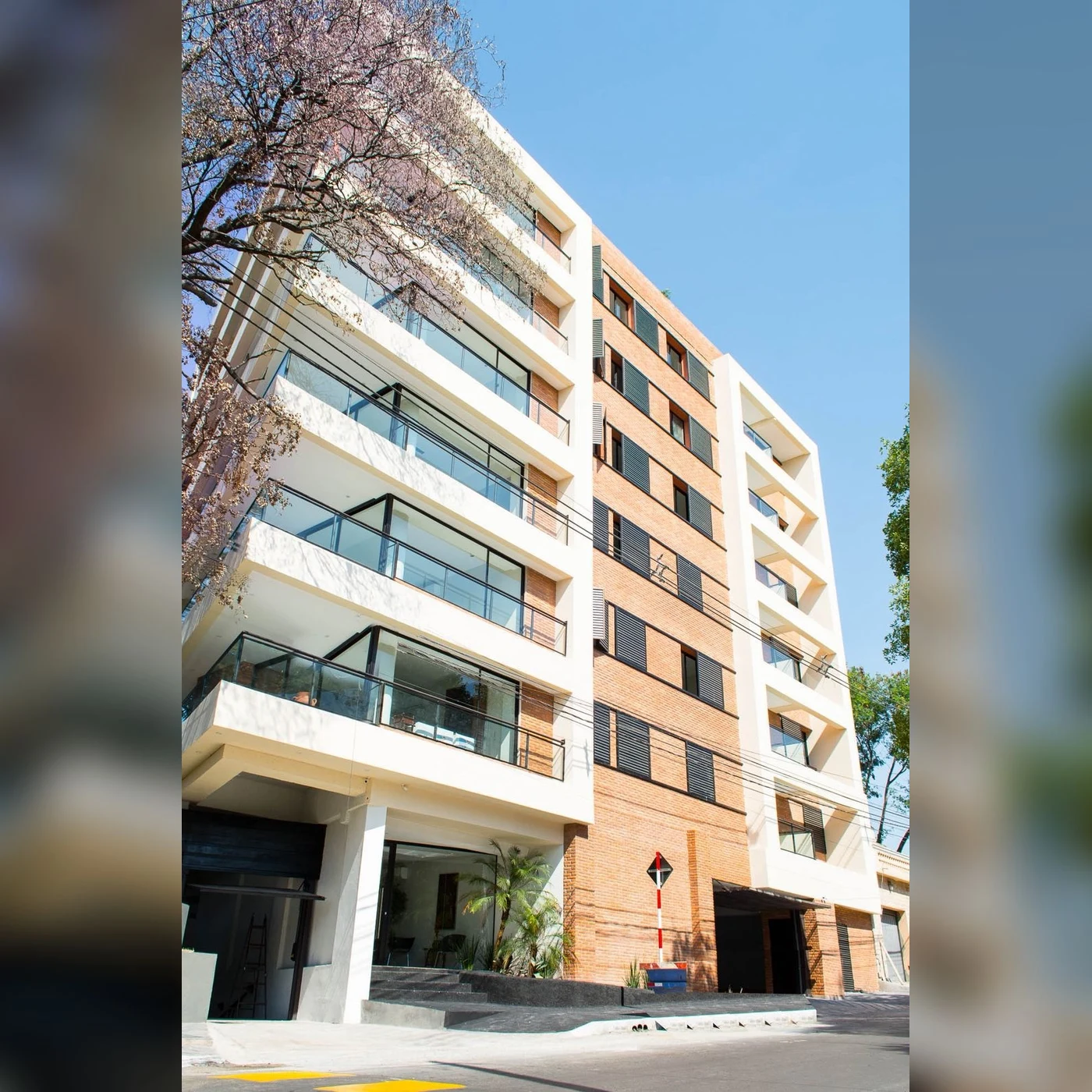 Santos Plaza · Esterno dell’edificio